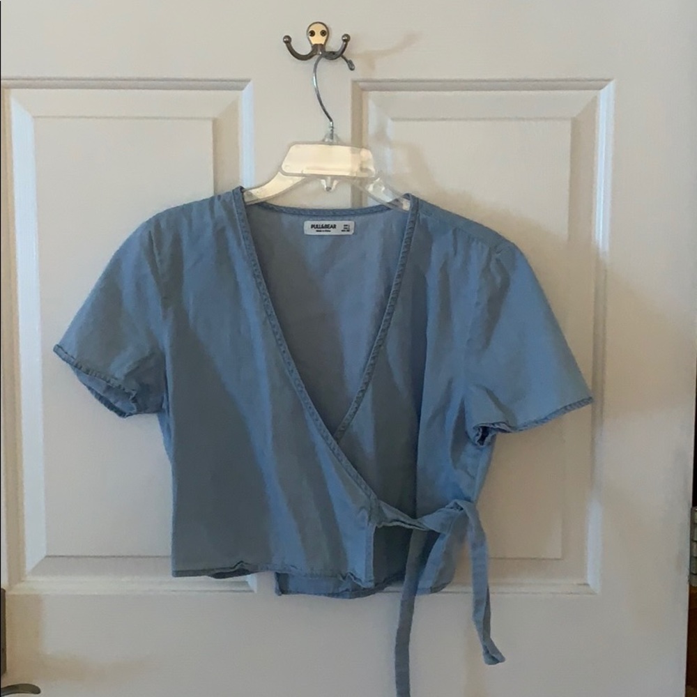 Pull &Bear crop wrap top